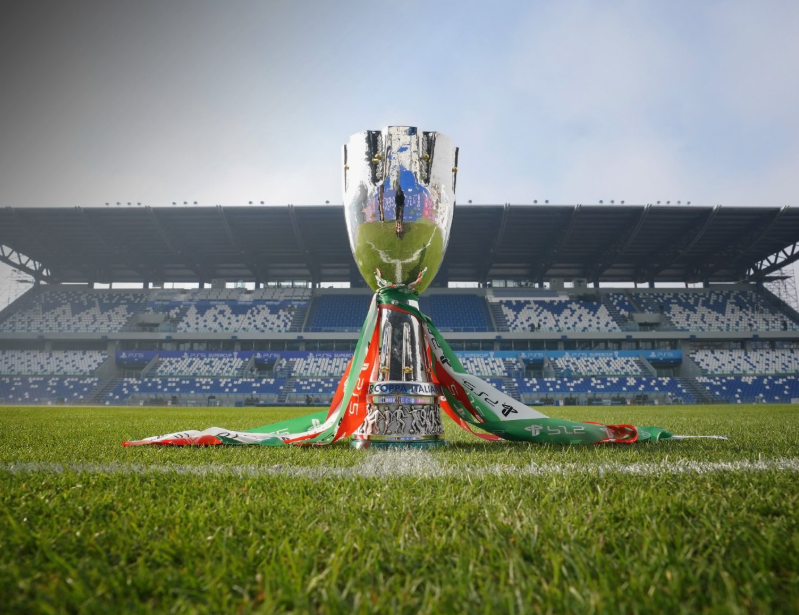 包含今夜意大利杯传出新动向，犹他爵士绝杀压哨，管理层表态——气氛紧张，医务组通报恢复的词条