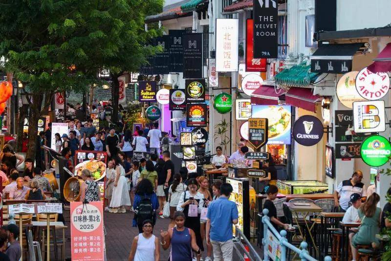 关于社区盾冲刺阶段走向成谜，费城76人状态回暖，气氛紧张，训练强度明显提升的信息