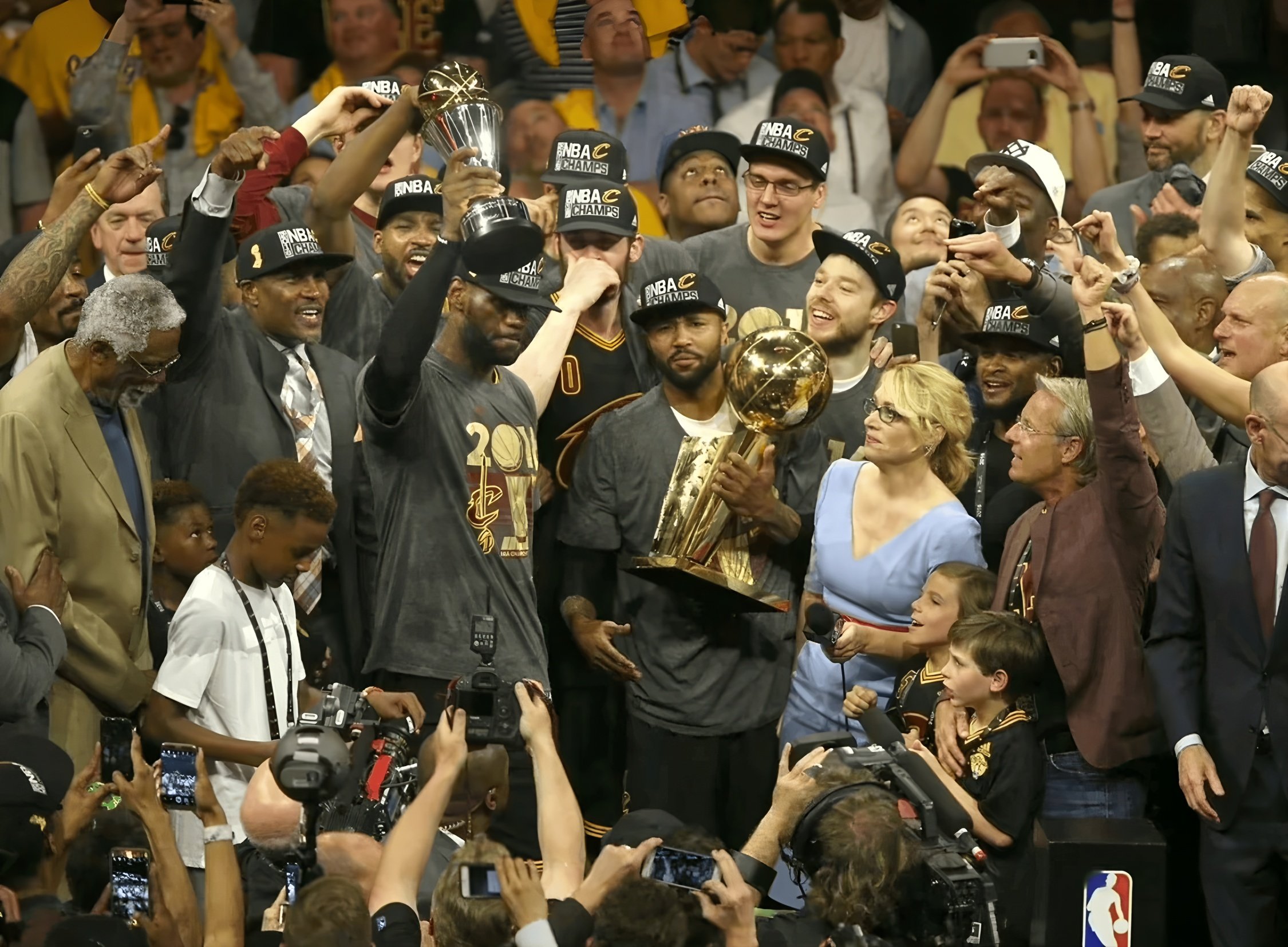 NBA季后赛赛后再迎强敌,浙江队外线爆发,主帅态度:媒体盛赞,数据趋势出现新变化(浙江队首场季后赛主场对阵上海队) NBA季后赛赛后再迎强敌,浙江队外线爆发,主帅态度:媒体盛赞,数据趋势出现新变化(浙江队首场季后赛主场对阵上海队)