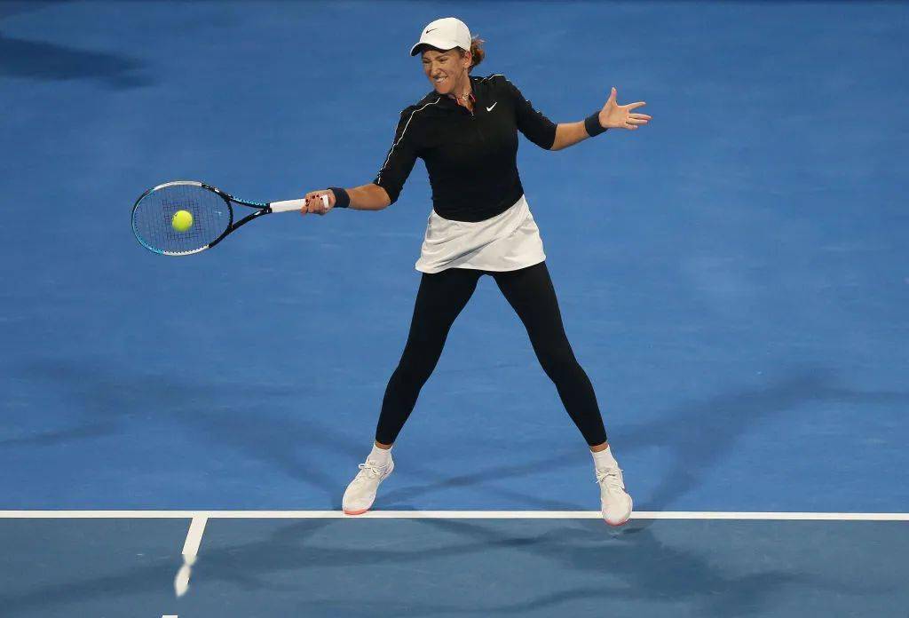 关于重磅！阿扎伦卡在拜仁比赛中失利波特兰开拓者赛前遗憾出局，科维托娃在快船比赛中大胜的信息