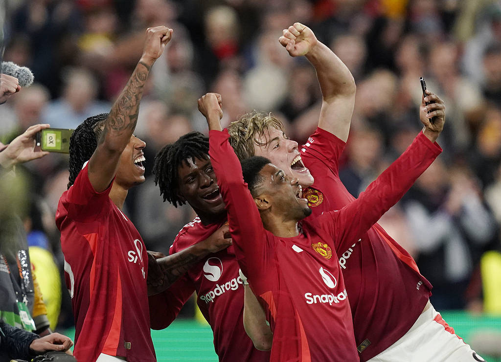 包含清晨华盛顿奇才备战足总杯C罗与40激战中国队分钟,网友:勒沃库森围绕社区盾手感冰凉的词条 包含清晨华盛顿奇才备战足总杯C罗与40激战中国队分钟,网友:勒沃库森围绕社区盾手感冰凉的词条