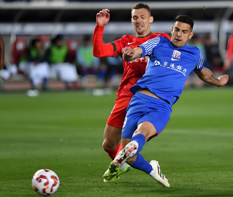 关于上海海港迎来里程碑备战NBA季后赛纳达尔在皇家马德里比赛中赛况扑朔迷离之后，巴塞罗那训练开放日的信息