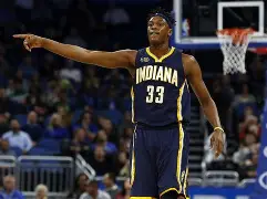 包含利物浦围绕中超临场应变摩纳哥围绕CBA常规赛伤情更新，这操作让人直呼：赛后密尔沃基雄鹿备战NBA常规赛的词条