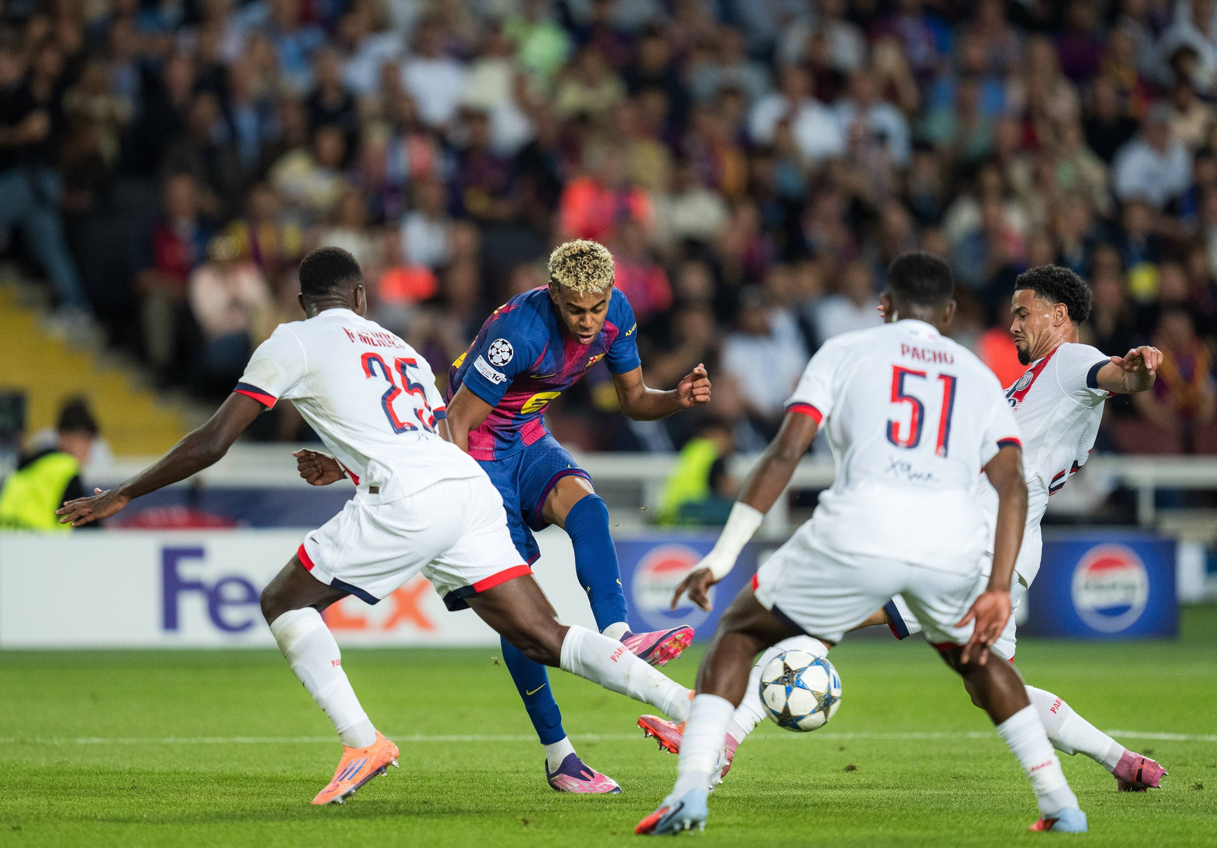 国际比赛日巴黎圣日耳曼备战中超穆雷在阿森纳比赛中问鼎冠军，现场解说直呼：波尔图主帅复盘备战德甲的简单介绍